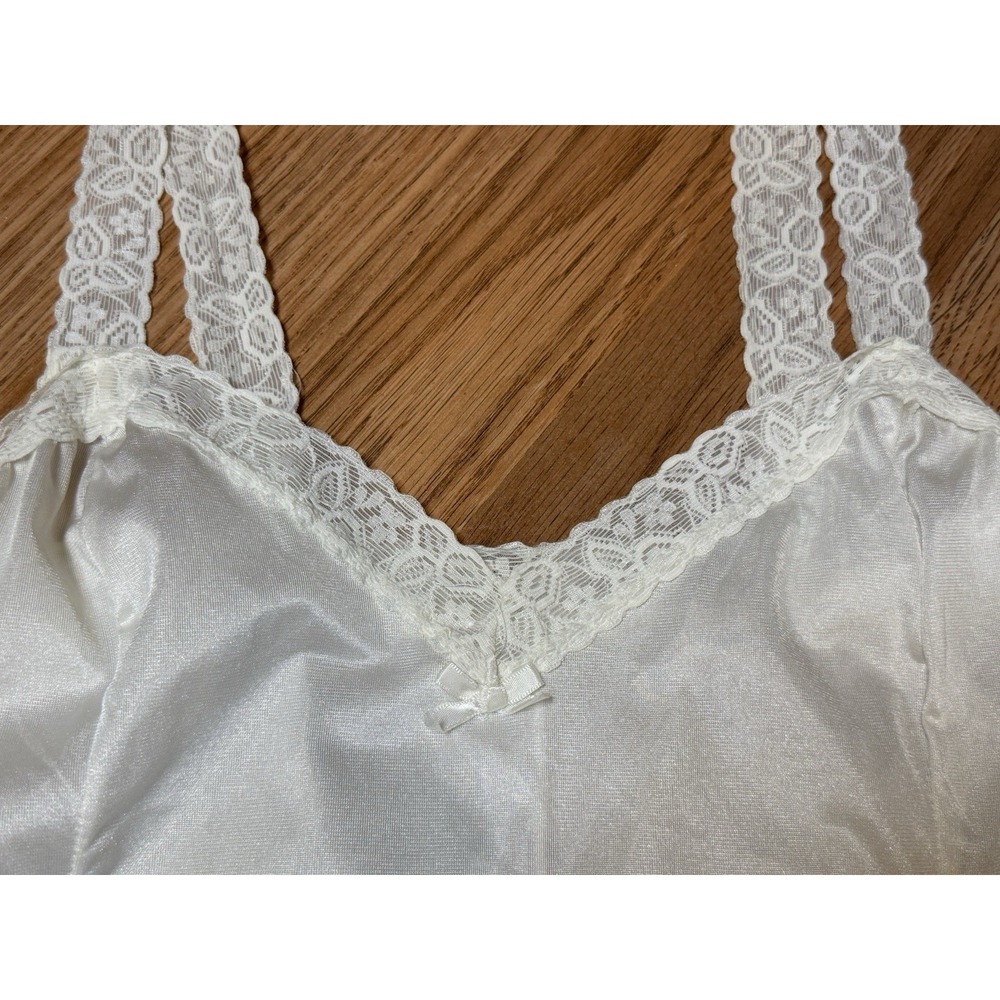 Vintage White Lace Trim Camisole Top Babydoll Fit Balletcore Coquette Sz SM/ MD - Picture 4 of 9